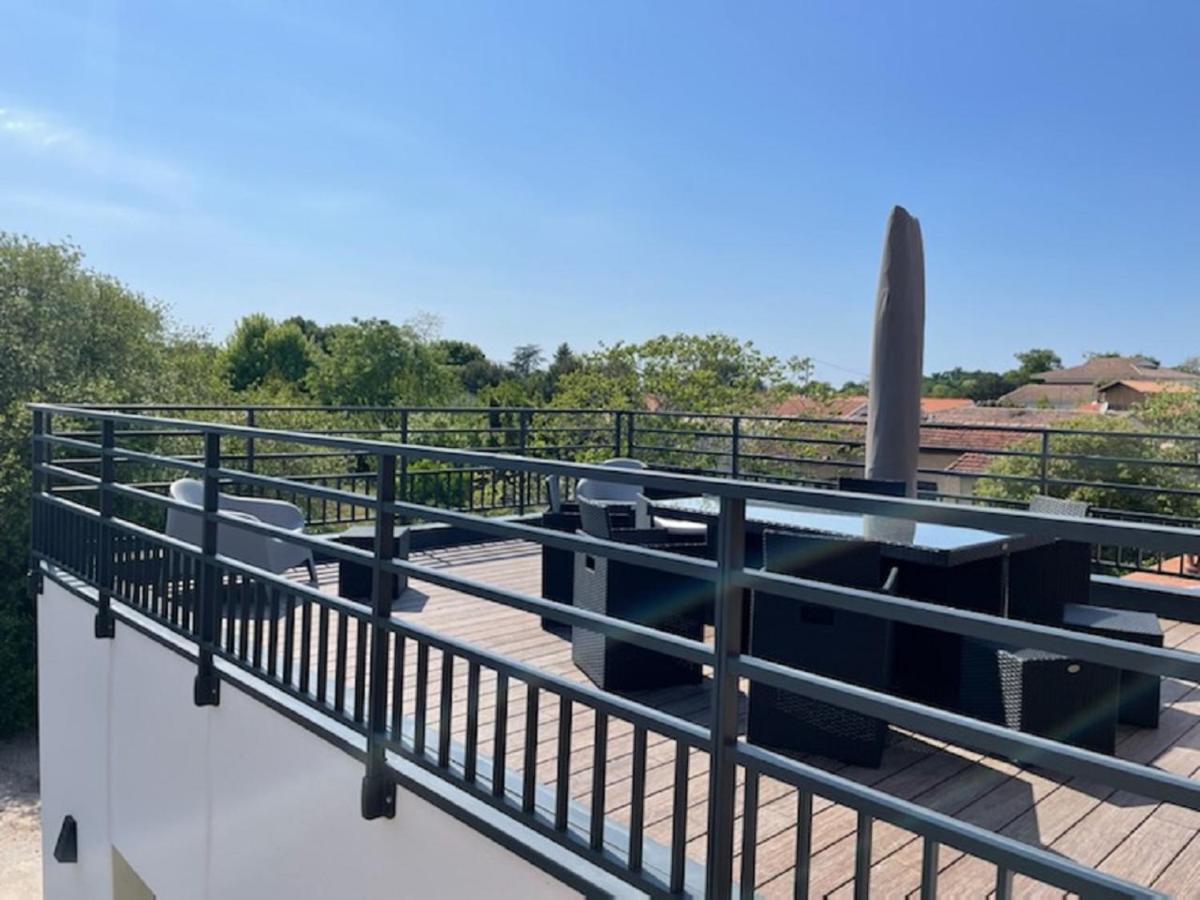 Au Coeur Du Bassin D'Arcachon,Tres Bel Appartement Avec Terrasse Audenge Bagian luar foto