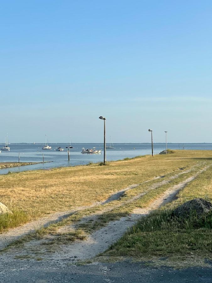 Au Coeur Du Bassin D'Arcachon,Tres Bel Appartement Avec Terrasse Audenge Bagian luar foto